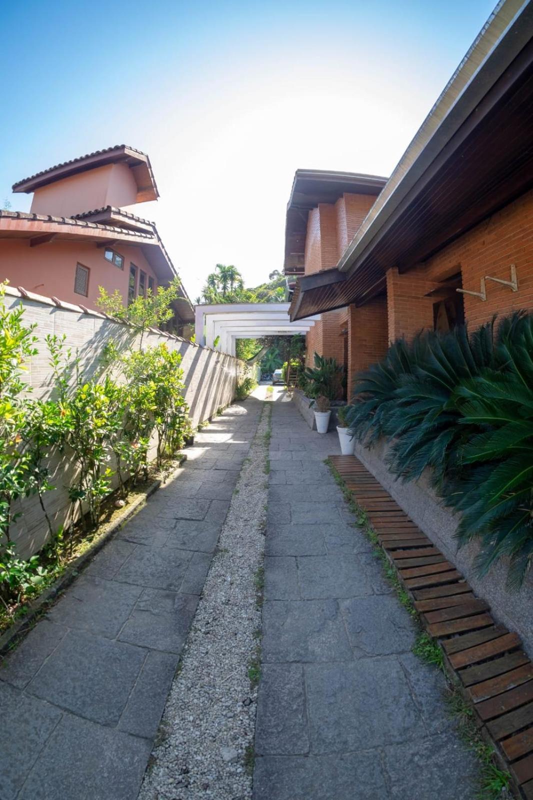 Hostel Tropico De Capricornio - Tenorio อูบาตูบา ภายนอก รูปภาพ